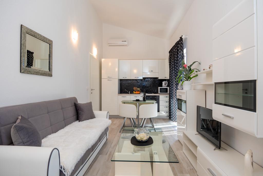 Apartment Antonio Baška Voda Exteriér fotografie