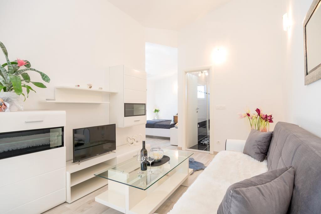 Apartment Antonio Baška Voda Exteriér fotografie